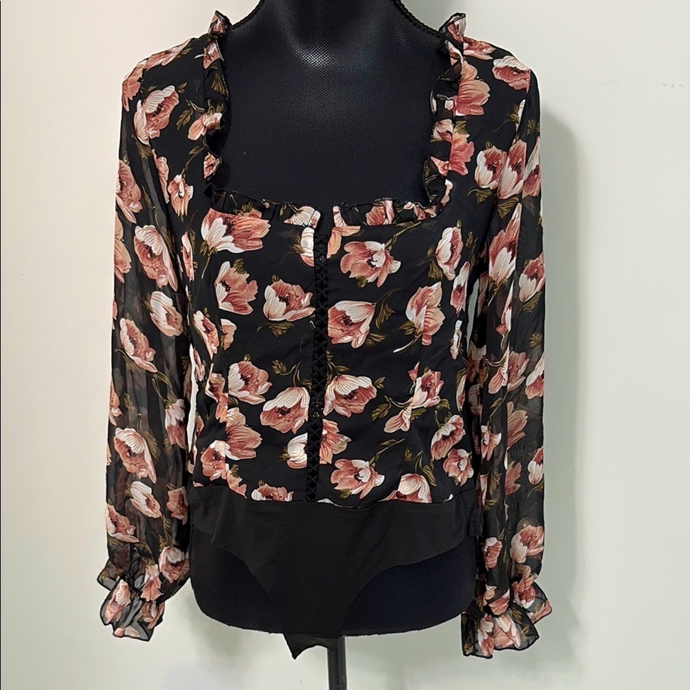 NEW Missguided Floral Square Neck Puff Sleeve Black Bodysuit with Ruffle Details